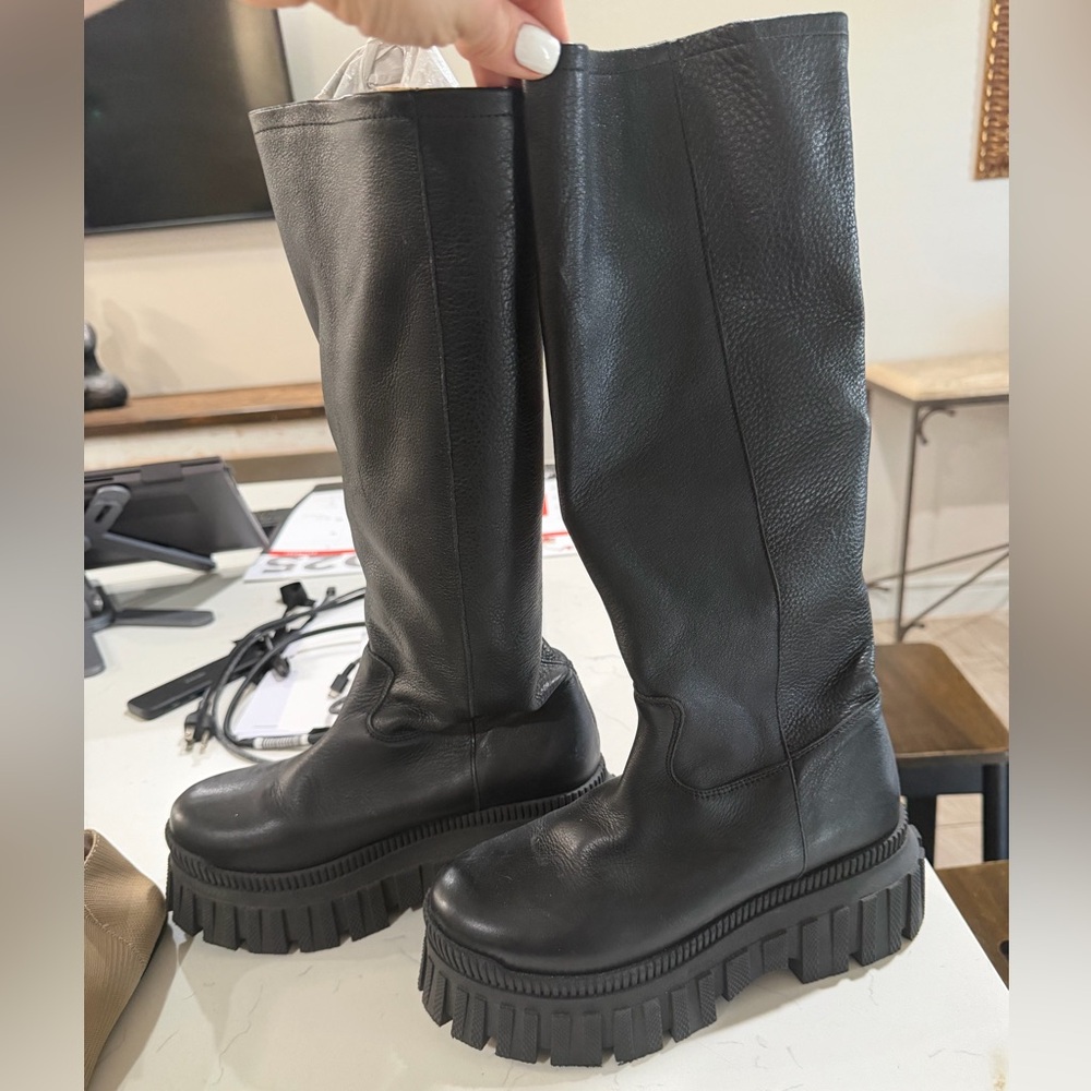 Black Leather Knee-High Boots